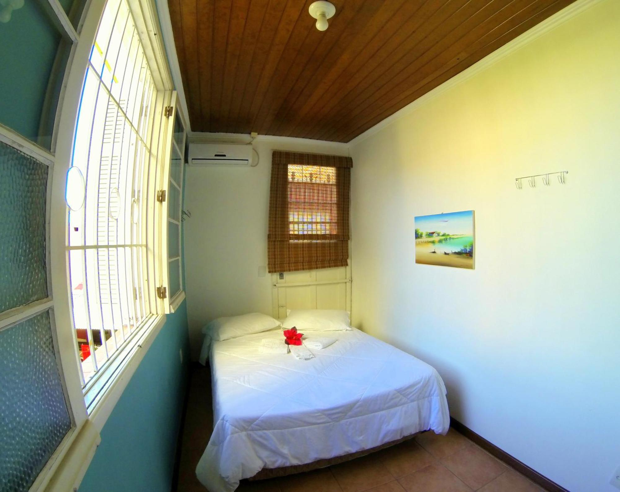 Poa Eco Hostel Porto Alegre Phòng bức ảnh